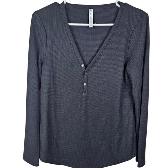 Athleta Wind Down Black‎ Henley Style Long Sleeve Top Waffle Knit Size Medium - Picture 9 of 9
